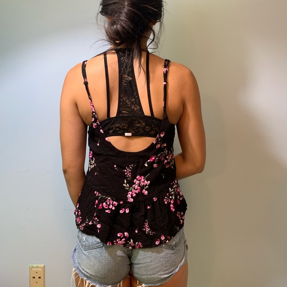 NWOT PacSun Flowy Floral Tank Top - Picture 2 of 4